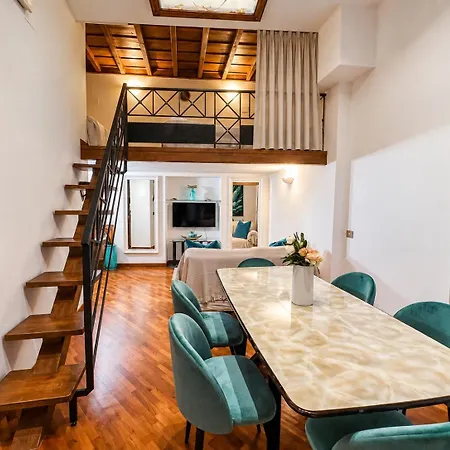 Spanish Steps Terrace Loft Irex
